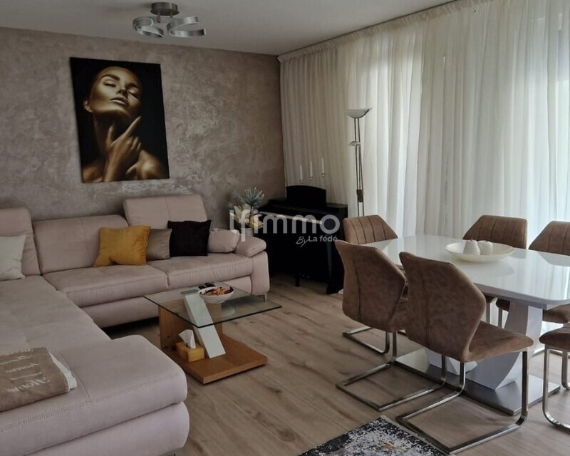 Appartement 4 pièces 90m² - 6bc55910-e583-4b74-b303-a19611af5b39