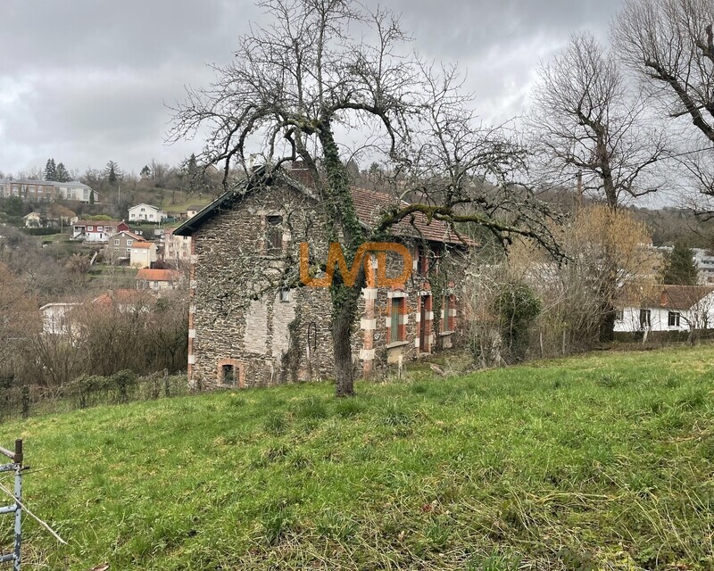 Maison en pierre sur grand terrain - Img 1652