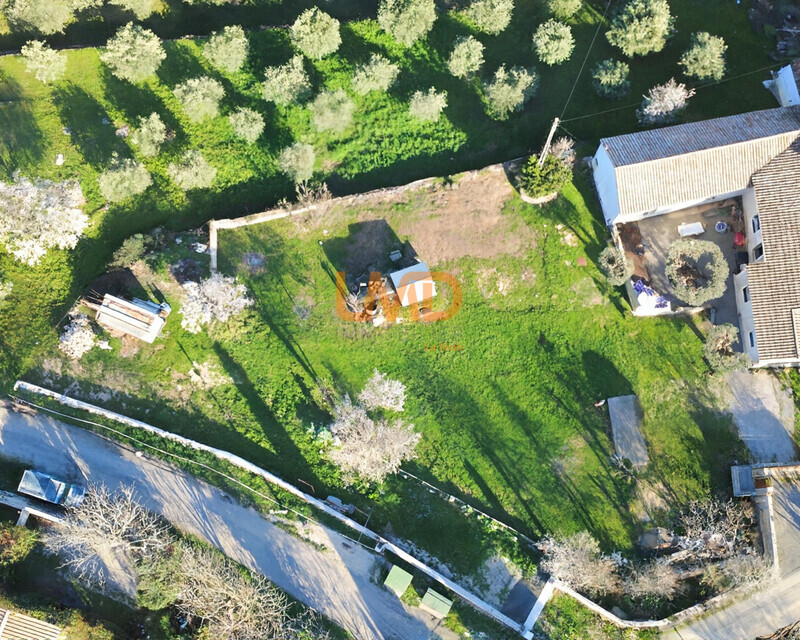 Maison en pierre rénovée, calme et prestations haut de gamme - vue-panoramique-collines-oliviers-figanieres.jpg