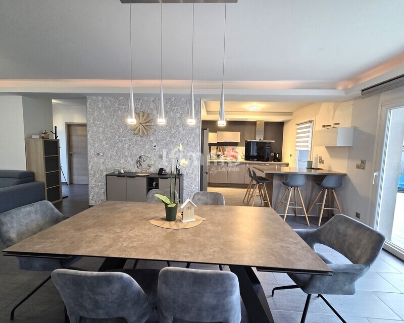 Maison familiale récente – 6 pièces,138m² - Terrasse 80m² avec piscine - Sam 2 jebsheim lucas miclo