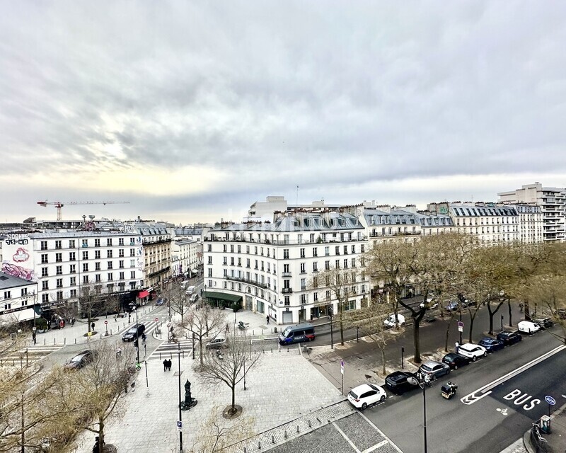 Paris 20e- Belleville- Studio 21m2- Dernier étage - Vue dégagée