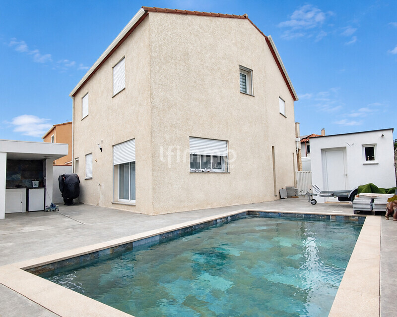 Maison 3 faces - 130 m2 - 5 chambres - Theza - File 0000000094a871f480dd163c571d3b41