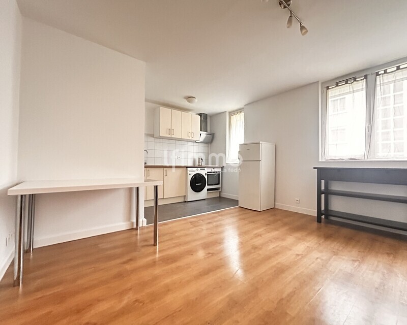 Appartement 2 pièces 38m2, proche Métro - Img 5303