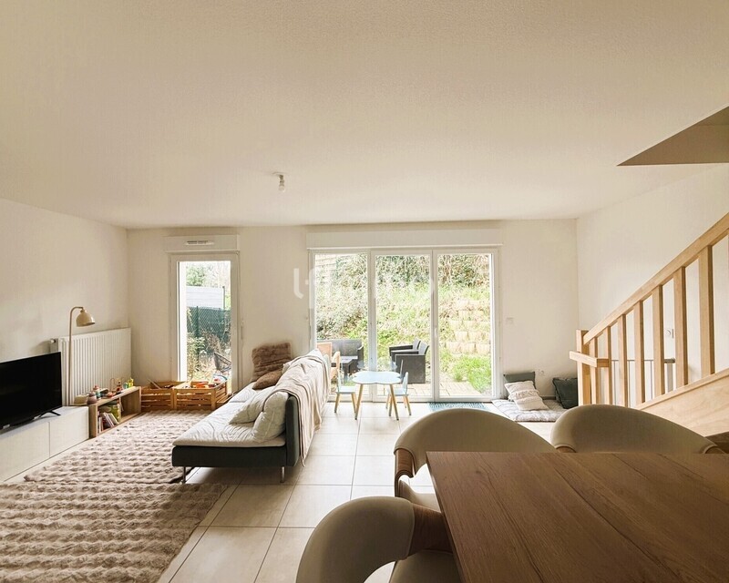 Maison T5 avec jardin sans travaux - Img 3292