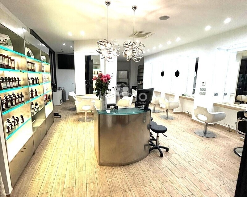 Fond à ceder tout commerce - Ph2