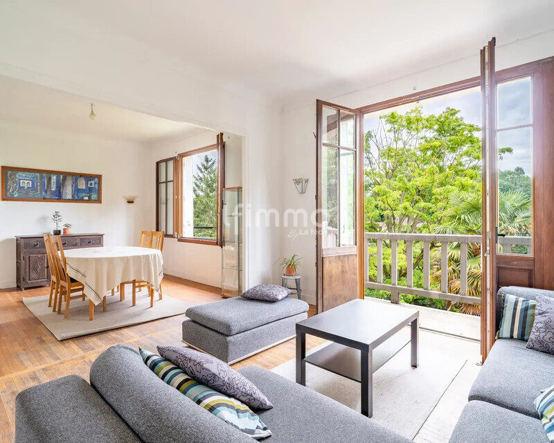 Noisy le Sec-Haut Goulet- Maison 9P 7CH 190m2-Garage-Terrasse & Jardin - Photo-1