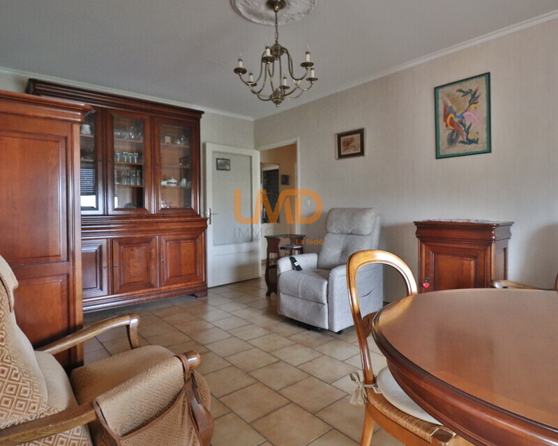 Appartement T3/4 de 78m2 situé dans une résidence à Martigues - Img 5318