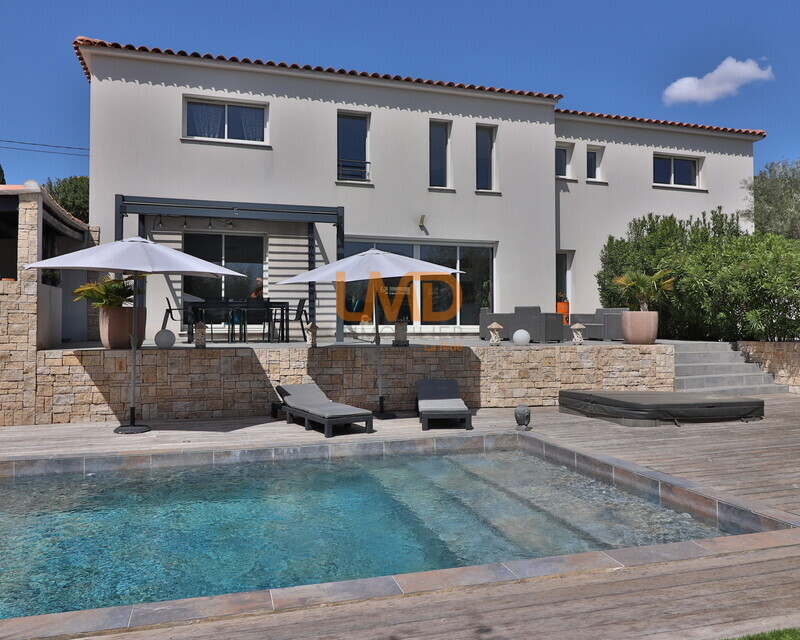 Villa contemporaine 4 chambres - Piscine - Secteur très recherché - Img 4801