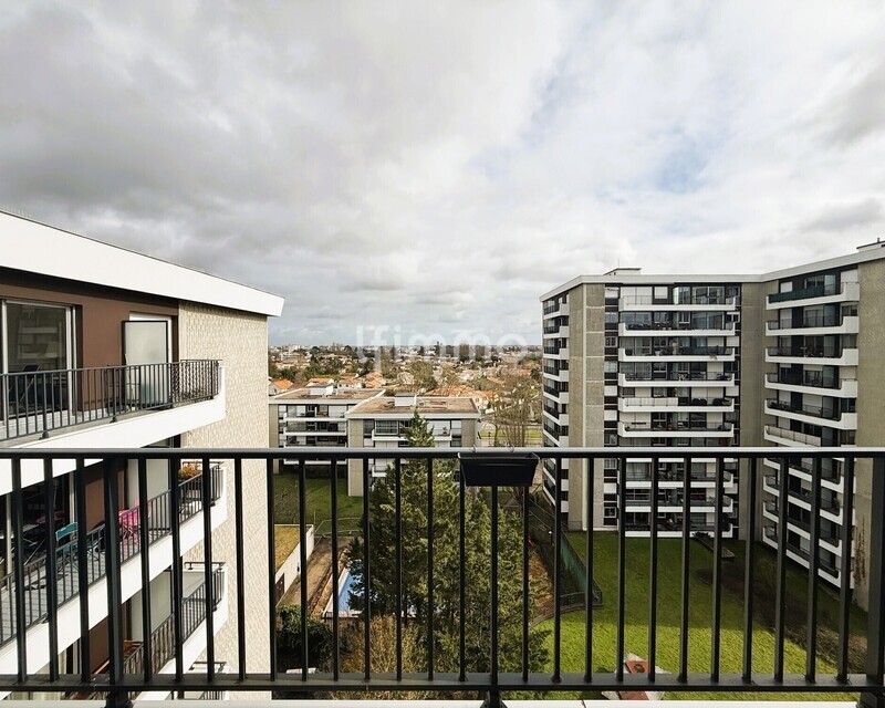 Appartement T2 balcon - Mérignac centre-ville - Img 3193