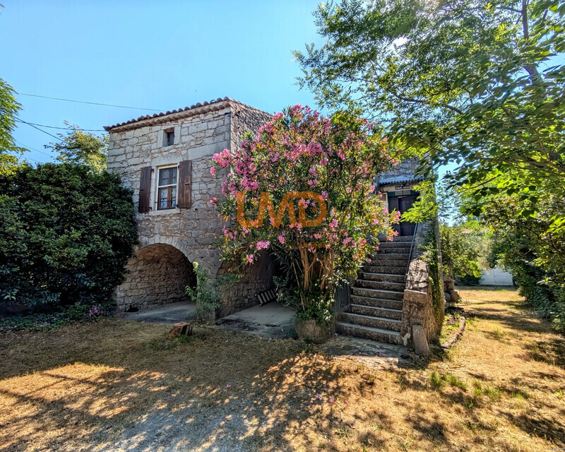 Maison en pierre 8 pièces 170m2 - Ia generated 1780504286