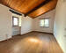 Maison de village au calme, terrasse, toiture neuve - chambre-mezzanine-ouverte-bois.jpg