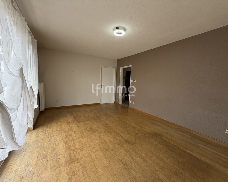 Appartement 3 pièces avec balcons et garage - Img 3834