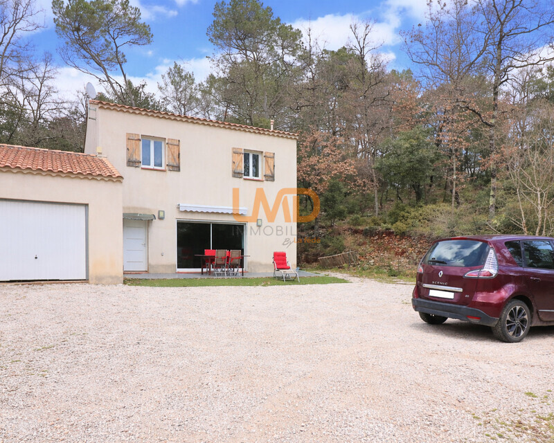 Saint Maximin: maison T5 de 2016: 125m2, garage, terrain 2500m2 - 7086badb-a1cf-43c7-8c9c-45f5e5cd650b