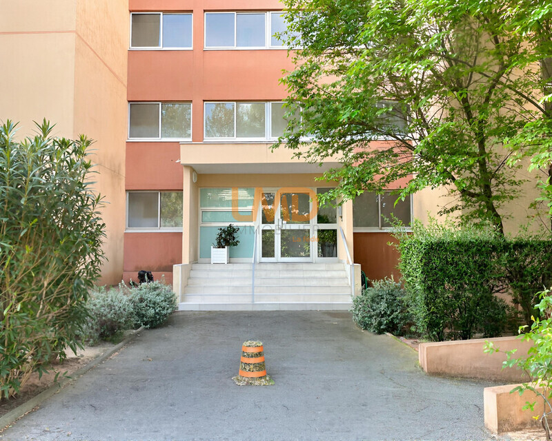Appartement 2 pièces avec balcon terrasse Fréjus - Img 5758-fotor-2026042112523