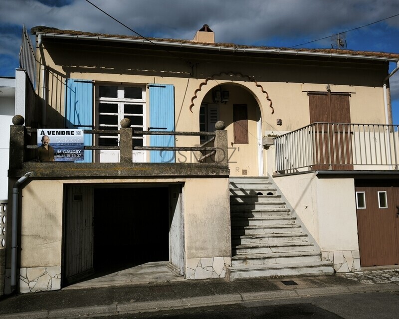 Villa à 200 m des plages avec garage, cour et terrasse - 1a-osmoz-immobilier-gaudry