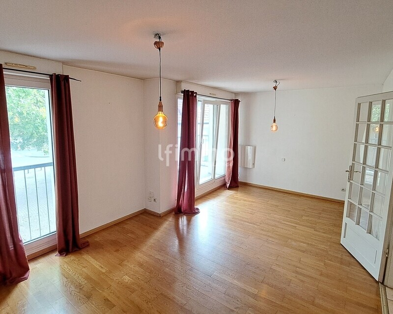 T2 avec balcon et parking à Bischheim – beau potentiel à personnaliser - 20260823 171439
