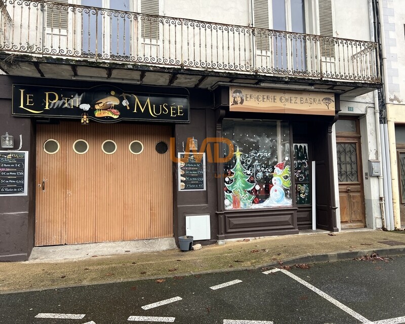 Immeuble de rapport – centre-ville d’Aubin Aveyron - Img 7361