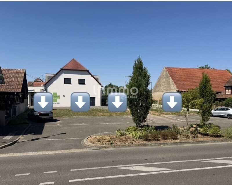 Terrain constructible de 381m² au cœur du village   - Img 3098