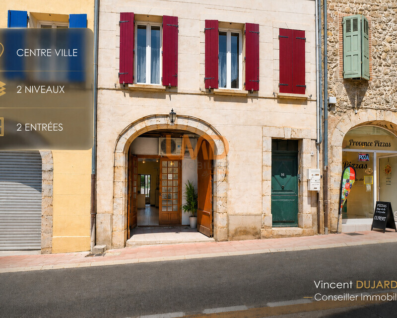 Carcès - Local Commercial - 141m2  - E5a663ea-6688-49b1-b138-0dce3daffd0d