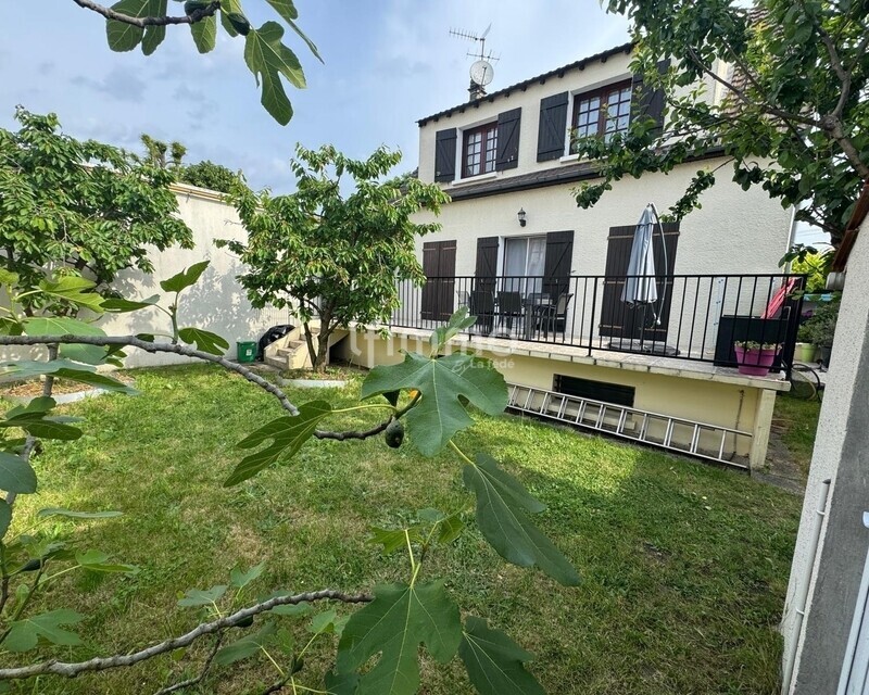 Maison 120m2 avec 6 pièces et jardin - 7967361d-660a-44e2-b08d-64cea38bba2d