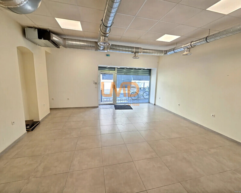 Superbe local commercial centre ville - Local commercial 13006 Marseille