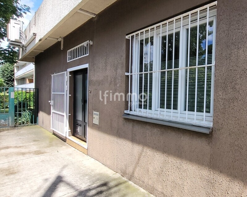 Murs commerciaux 67m² en rez de chaussé   - 20260602 145951