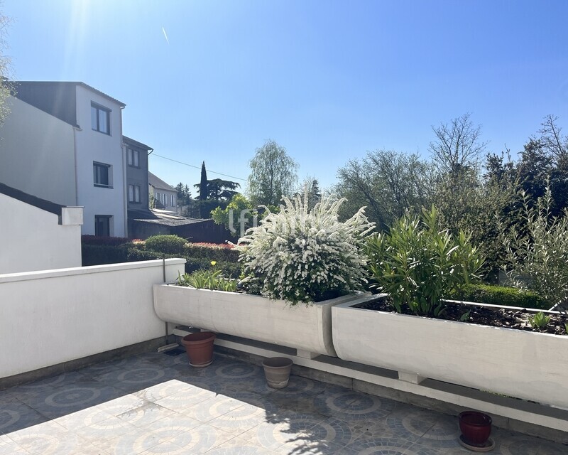 Duplex 5 pièces rénové vues dégagées au calme - Img 7226