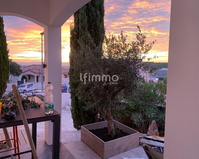 Maison T4 avec vue sur étangs , piscine et garage  - 5a734c47-13b5-4c08-ba4f-27a2ff880462