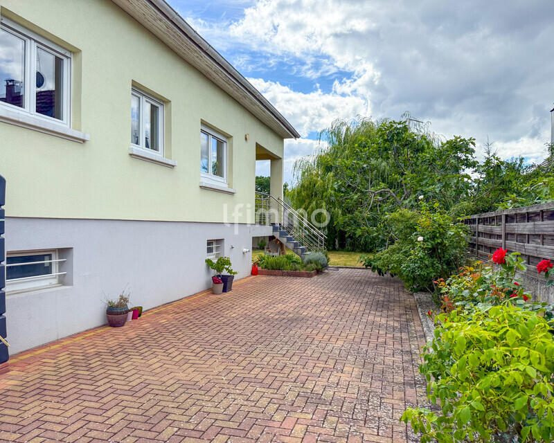 Maison bi-famille de 155m² sur 6,70 ares en quartier résidentiel - Img 2819