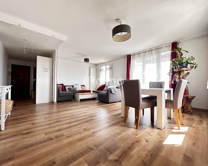Appartement 66m2 avec balcon - Img 8277