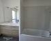 À saisir ! Maison récente 3 chambres avec jardin à Bassens - Salle bain 1er