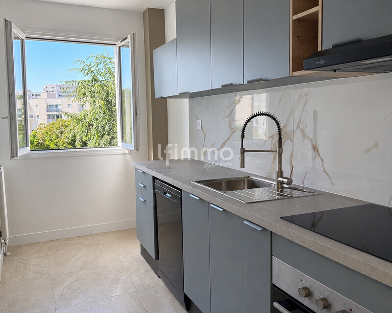 Evry / Appartement T2 / Residence Iena (standing) - Cuisine 1
