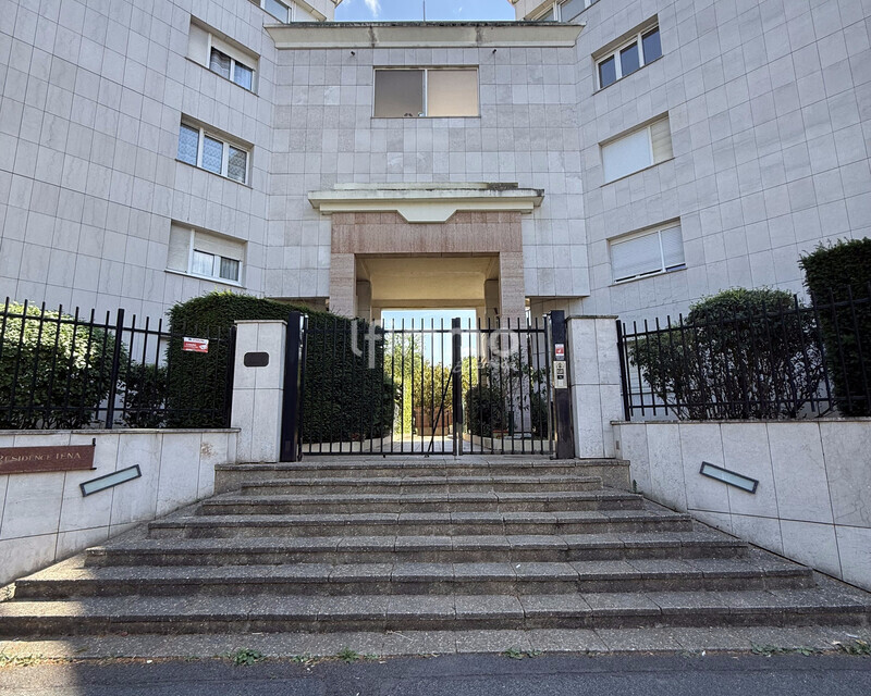 Evry / Appartement T2 / Residence Iena (standing) - Ext 1