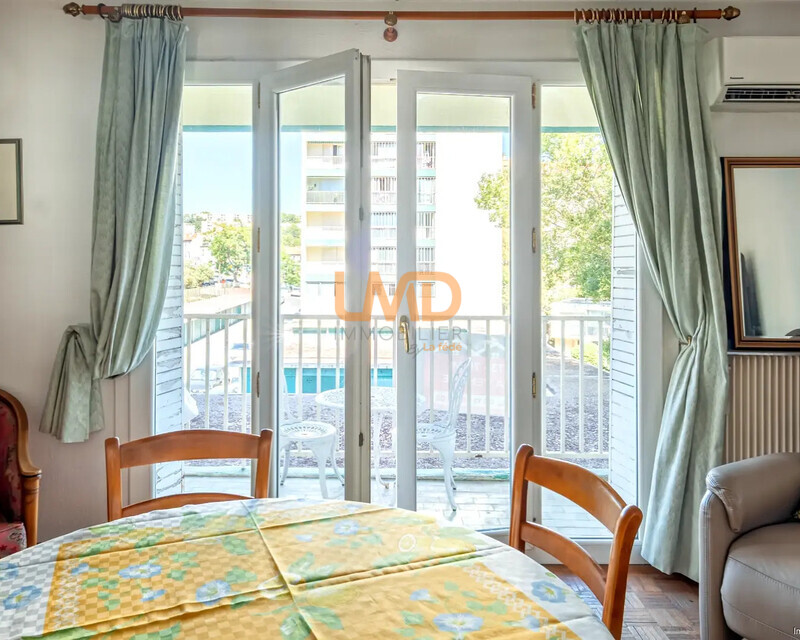 Appartement T3 de 76 m² avec extérieur - Ia generated 1788451807