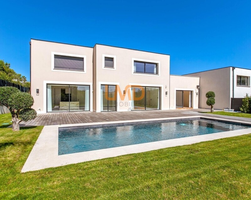 (06) Mouans Sartoux - Magnifique Villa Contemporaine de 280m2 Neuve - Image02