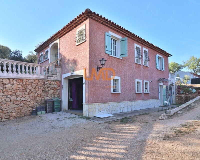 Tavernes quartier résidentiel - Maison T4 110m2 - Surface totale 167m2 - 85e59279-fe9a-4b78-99d9-f9eea654f9bb 1 201 a